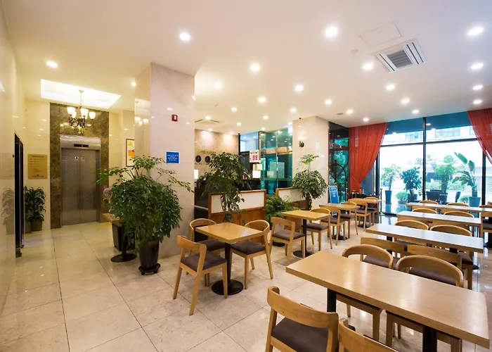 纳法尔酒店